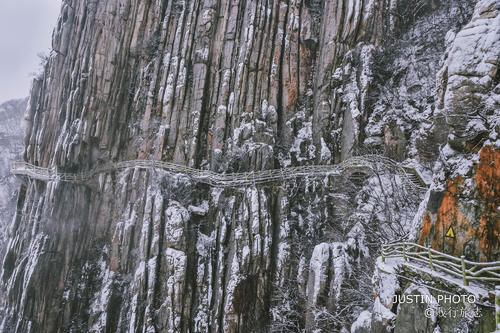 寺庙|中国“无奈”的一座名山，名气不如山中的一座寺庙