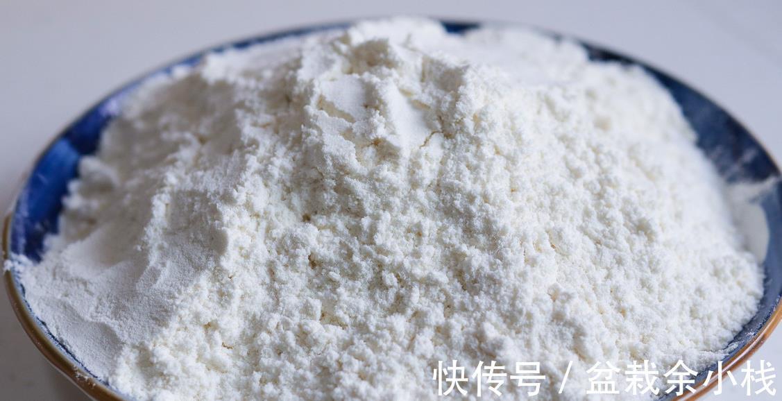 中筋面粉|干货:教你在家自制“高中低”3种面粉,细腻亮白,不用花钱买了