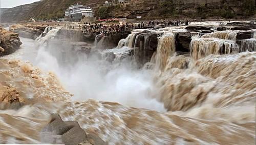 我国第二大瀑布，是两省共有旅游景区，属国家AAAA级旅游景区