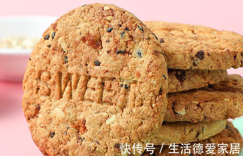 买饼干时，不是只有“奥利奥”，这3款“国产饼干”，美味又解馋