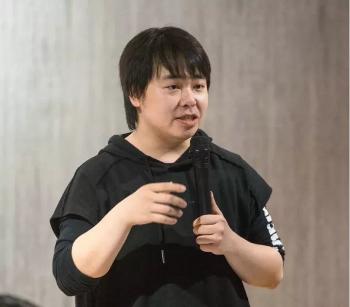 人间食粮|天才李尚龙：用鸡汤文引爆读者被《人民日报》点赞，如今过得怎样