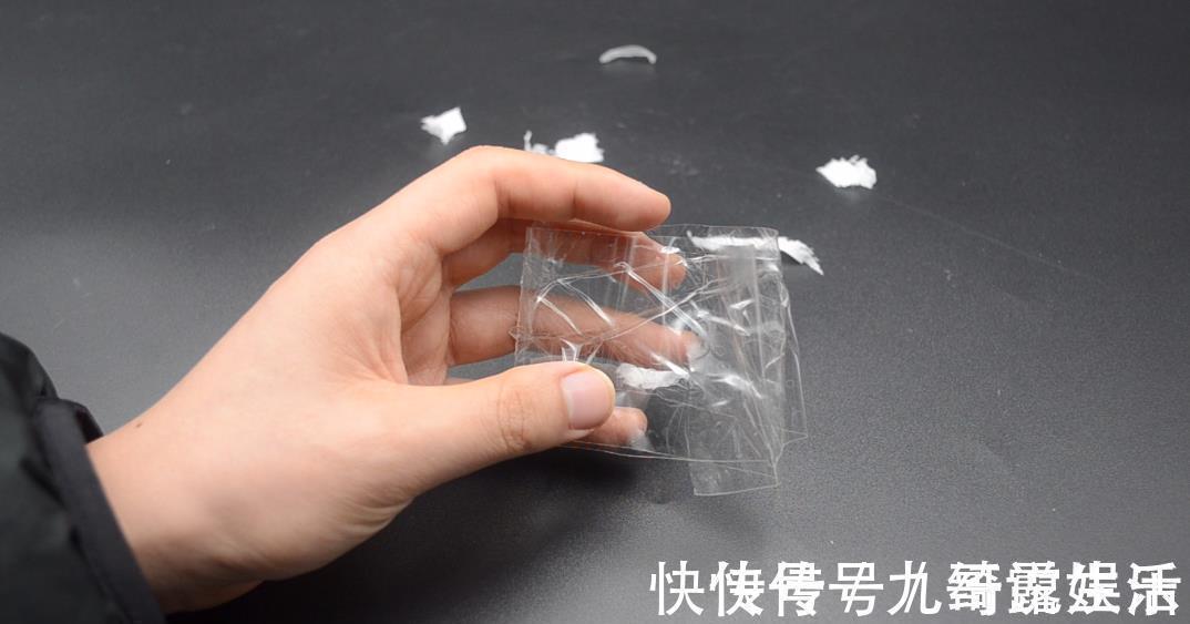 筷子|在透明胶带上放根筷子有什么用处？试了试，真好用