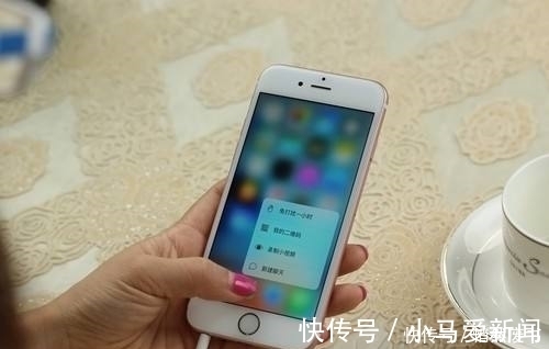 被淘汰|被淘汰的这款iphone手机还能玩吃鸡，现在大部分人都在用？