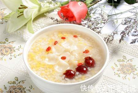 亢奋者|每晚睡前干嚼几粒枸杞,坚持一个月,身体会有哪些变化呢?