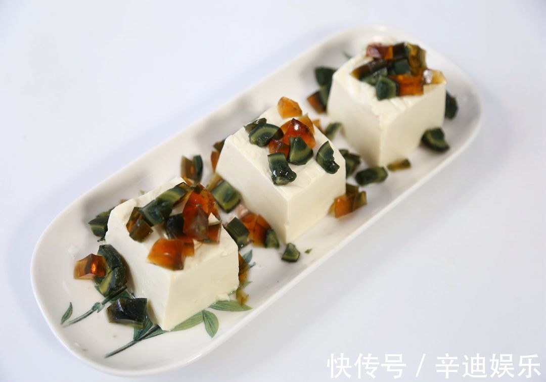 菜肴|豆腐又出好新做法!5分钟、5块钱,不开火,夏日最美菜肴,真好吃