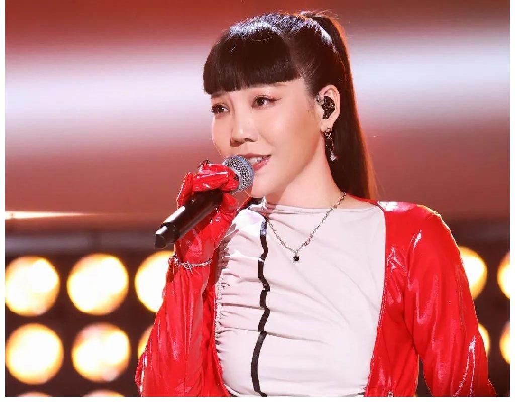 好聲音|《中國好聲音》第十季，首場導師開場秀令人意外