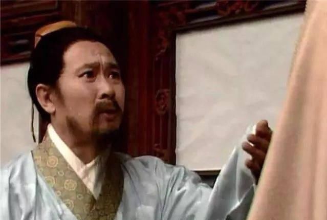 贾政|王夫人身上这两大弊病,导致丈夫离她越来越远,已婚女人引以为戒