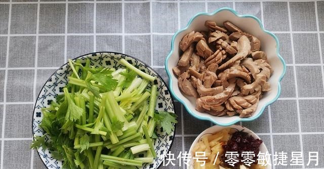 芹菜|处理好的猪腰花,加点芹菜一起炒,又香又入味,一点不膻气!