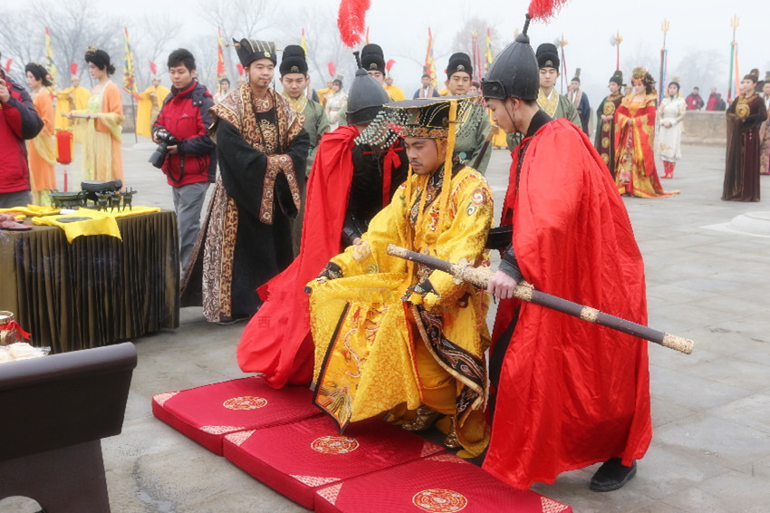 回到|国家被灭，这支军队依旧守护边疆53年，最终，到死都没回到国家