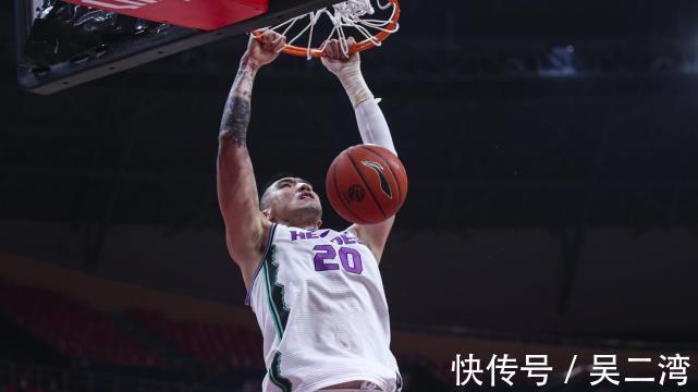 陶汉林|轰22+20+2帽力压王哲林!他才是本赛季第一中锋?