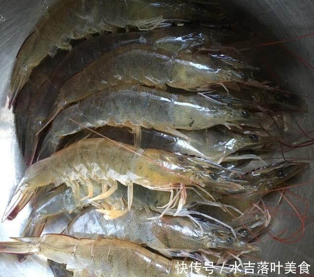 炖菜|香辣虾鸡翅煲,美美的家常炖菜,完美呈现