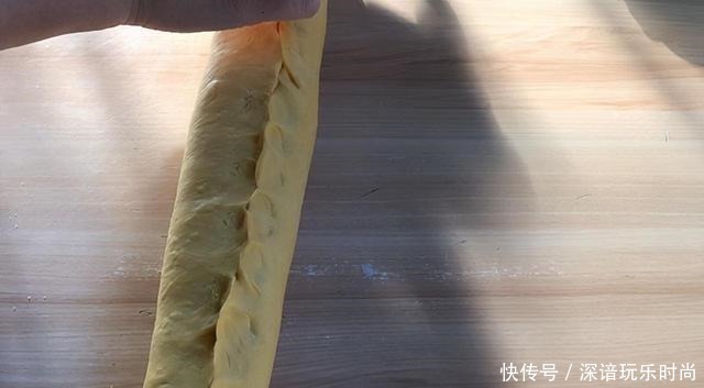 松软|教你做南瓜千层烧饼,松软香甜,营养美味,学会不用起早做早餐了