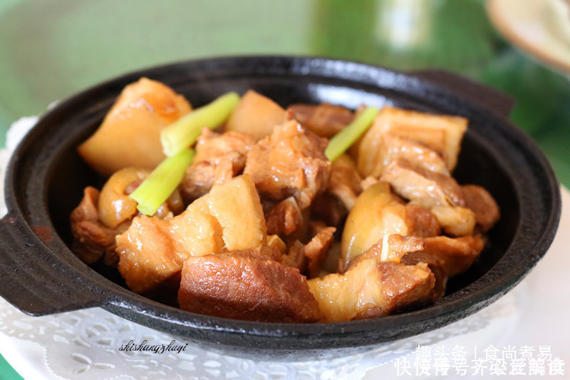 香麦菜|和爸妈去郊区吃农家菜，看见土灶有说不出的亲切感，饭菜也合胃口