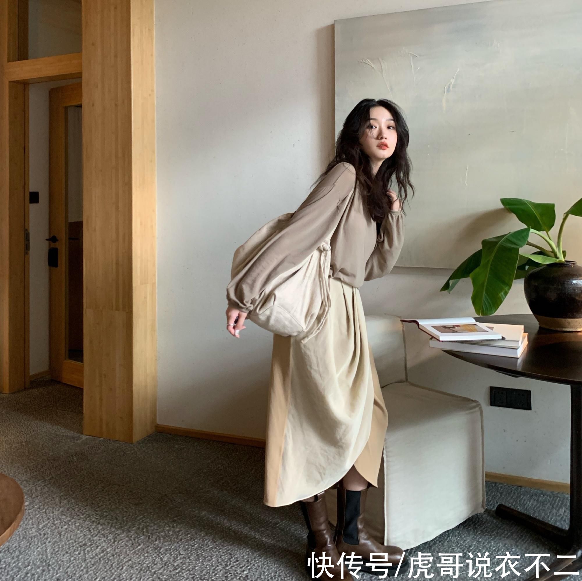 超显气质的早春“法式”穿搭，优雅女人都在这样穿，舒适又高级