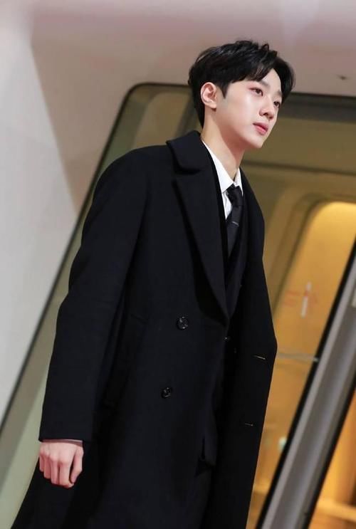 搭配|选对风衣秒变小仙女，从款式到搭配建议收藏，时尚百搭！