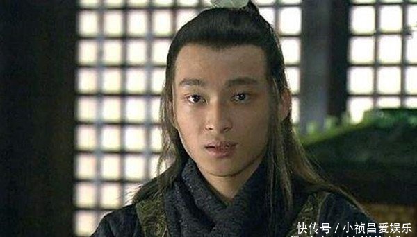 刘备|刘表刚刚病逝，刘琮为何就决定投降曹操，有个原因与刘备相关