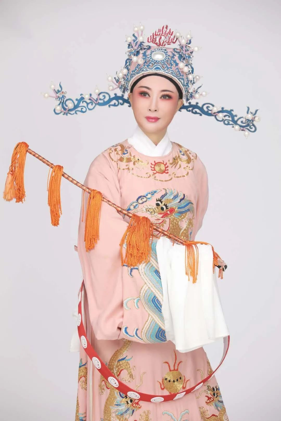 老板娘|天台老板娘痴心一片醉梨园, 苦学越剧旦角六大流派!