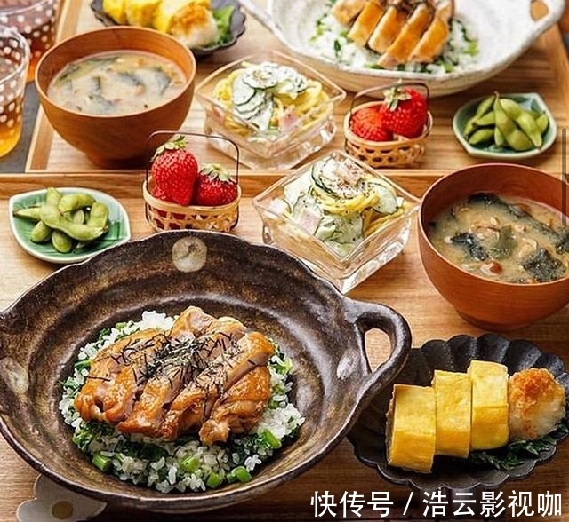 小海鲜|难怪日本人越来越长寿，看看日本女人给家人准备的三餐吧