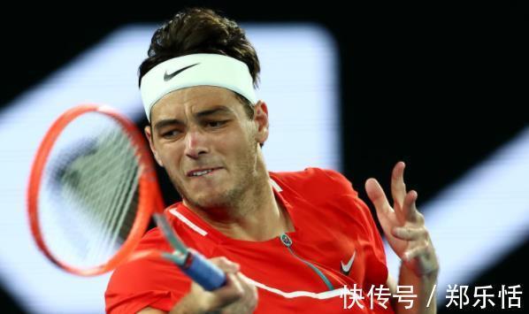 克雷西|大逆转!3小时23分钟,西西帕斯3-2艰难晋级,澳网男单八强集结