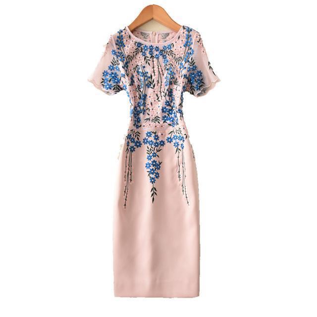 时尚|论时髦和显瘦,我只服收腰修身款裙子