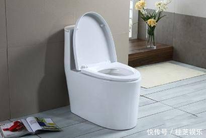 换下的旧牙刷别扔，用火烤一下有很多妙用，学会全家都受用