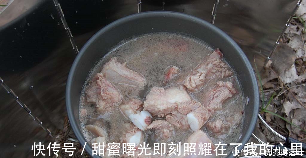 焯水|38年大厨不管炖什么肉，焯水前多加一步肉不仅鲜嫩还没腥味！