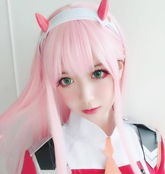 血小板|中国女coser厉害了,一人还原5位动漫女神,网友:居然没化妆