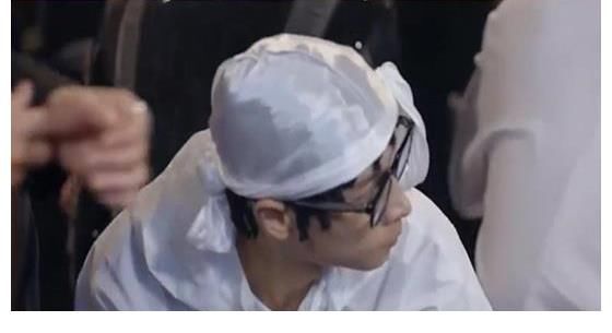 前輩|《披荊斬棘的哥哥》周延在前輩面前裝大哥，陳小春霸氣回應護短