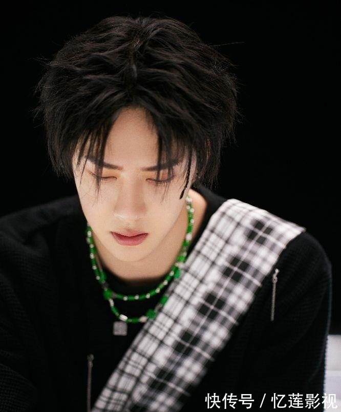 啵啵奶茶|《這就是街舞》火鍋局，隊長們都不敢吃，王一博：那我先吃啰