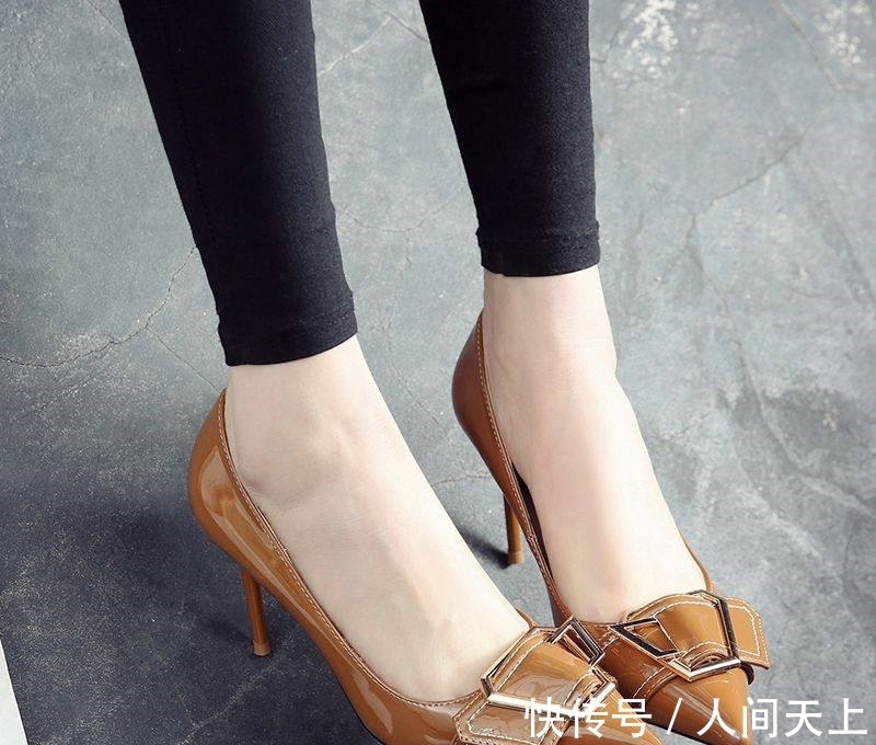 淑女|优雅淑女风PK性感熟女派,纤巧高跟鞋让你倍添魅力!