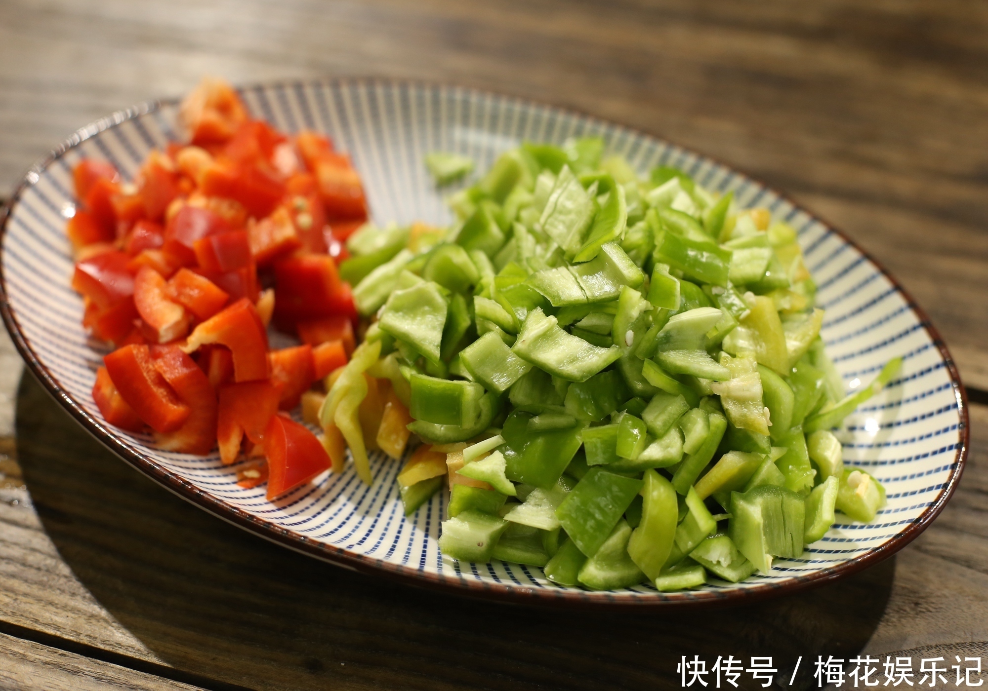 开胃|天太热,来一道重口味菜开胃,鸡身上最珍贵的一块肉,吃哪补哪