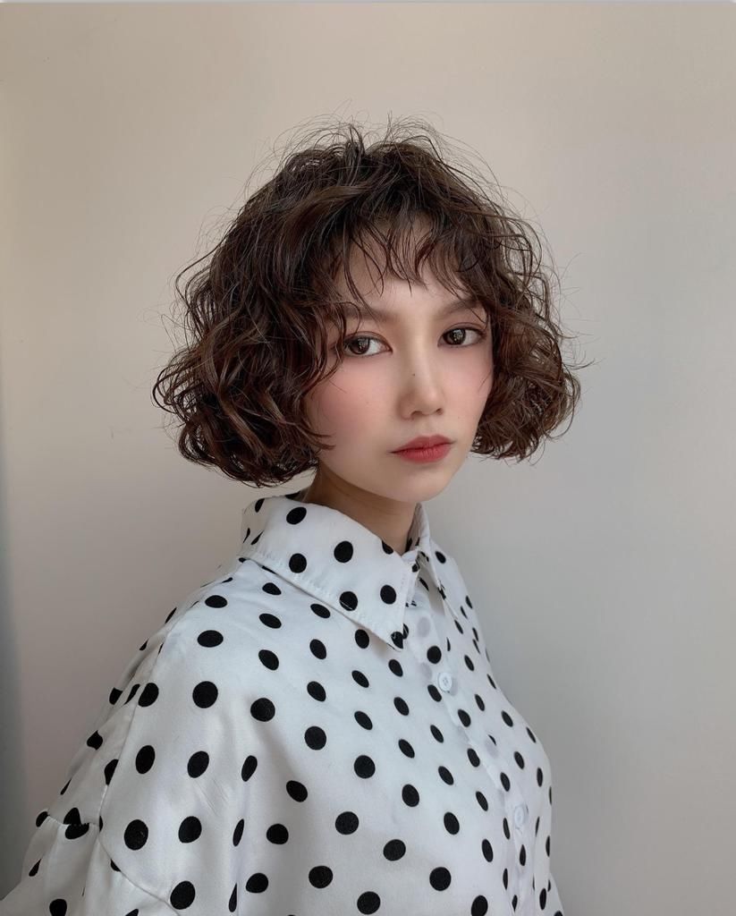 越烫越时尚发型20款，蓬松瘦脸真洋气，有你同款吗