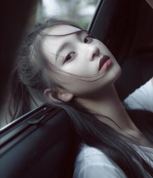 气质|天生拥有“初恋脸”的女生,一般都有这些特征,气质清纯又自然