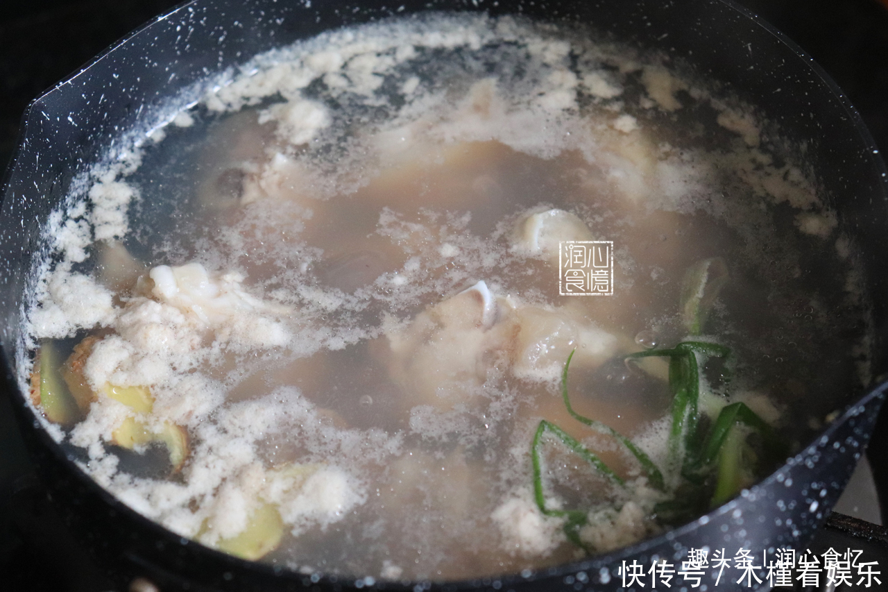 冰糖|女人常吃一道“美容菜”，40岁不显老，肌肤嫩滑有弹性，简单易学