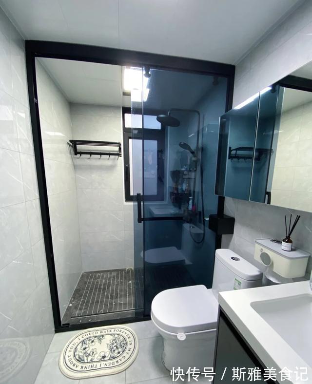 客厅|看到她家，才知道什么叫简约大方，漂亮有格调，是被人羡慕的样子