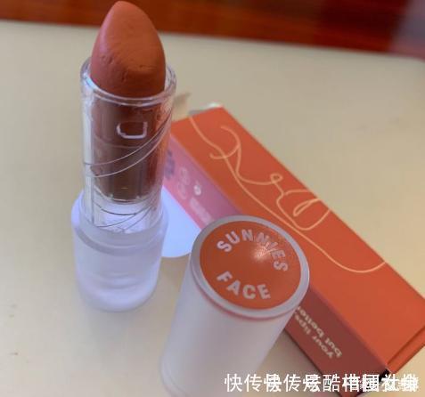 玫红调|绝美唇色来袭,盘点那些无限回购的口红!