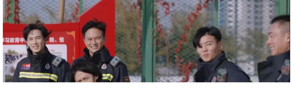 继《披哥》后,《我们的滚烫人生》又火了,光看格局就赢了