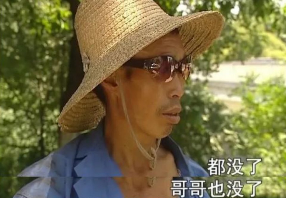 朱子语类|喜剧的内核是悲剧？曾在节目中让人大笑谭警官，为何自己抑郁了