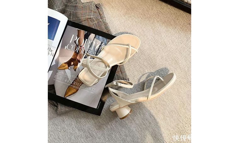 集美们，天热了，小脚丫也要有美丽过夏的新装哟！