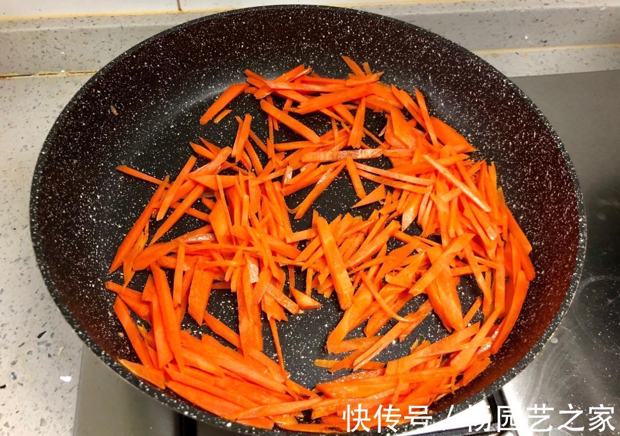 早餐|快手又好吃的胡萝卜卷饼，10分钟就做好，早餐的好选择