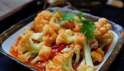 這道菜家人最愛，色香味俱全，十分下飯，而且鈣含量較高