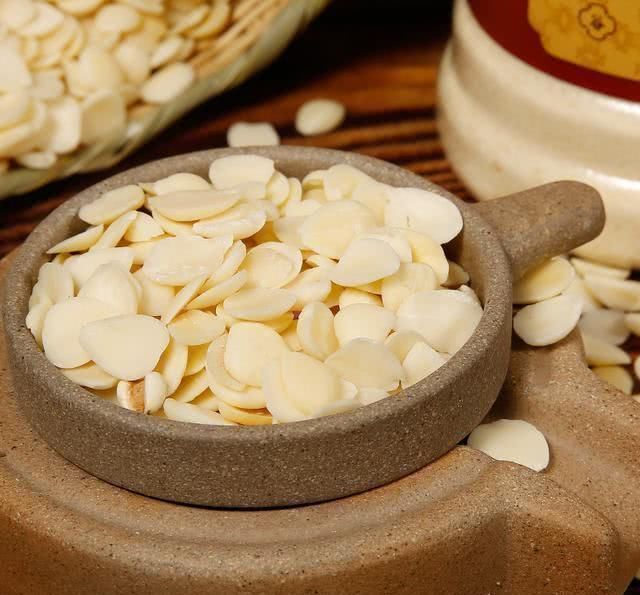 湿气的“死对头”, 每天吃上两口, 湿气排干净, 大肚腩也平了