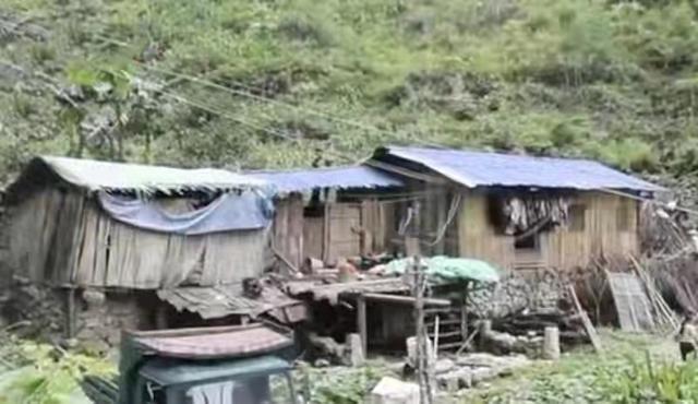 村里人|90后夫妻躲进深山,不懂避孕不愿结扎,12年生10娃,30岁妈妈像40岁