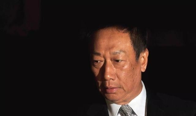 印度|终于撑不住巨亏超200亿,富士康败走美国、印度郭台铭想回归