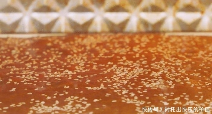 想吃红枣糕不用买,不揉面,不发面,软嫩蓬松又营养,孩子特喜欢