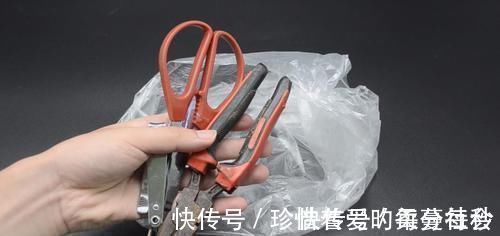 铁制品|零食袋里的干燥剂一个也别扔,放在家里特别实用,一年能省几百元