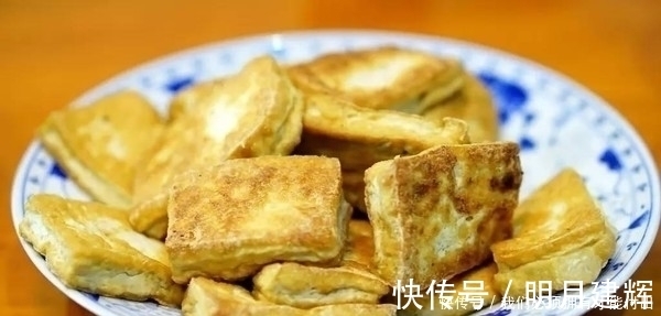 食长|医生提醒：3种食物在悄悄偷走孩子身高，易厌食长不高，10岁以下少吃