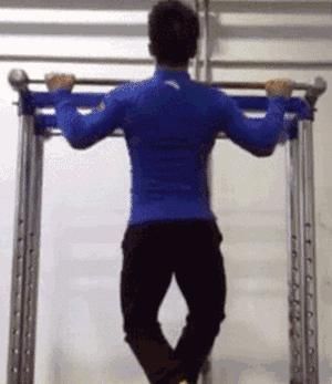 肱骨|为什么健身高手的背部厚又宽，因为都懂了这些技巧！