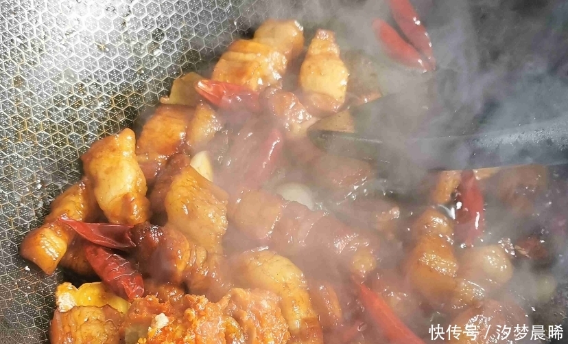 红烧肉的时|做红烧的时候,这2样东西东西不能少,肥而不腻