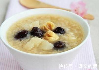 脾胃|为调理脾胃,奶奶每天给8岁孙子喝山药莲子粥,3个月后怎样了?